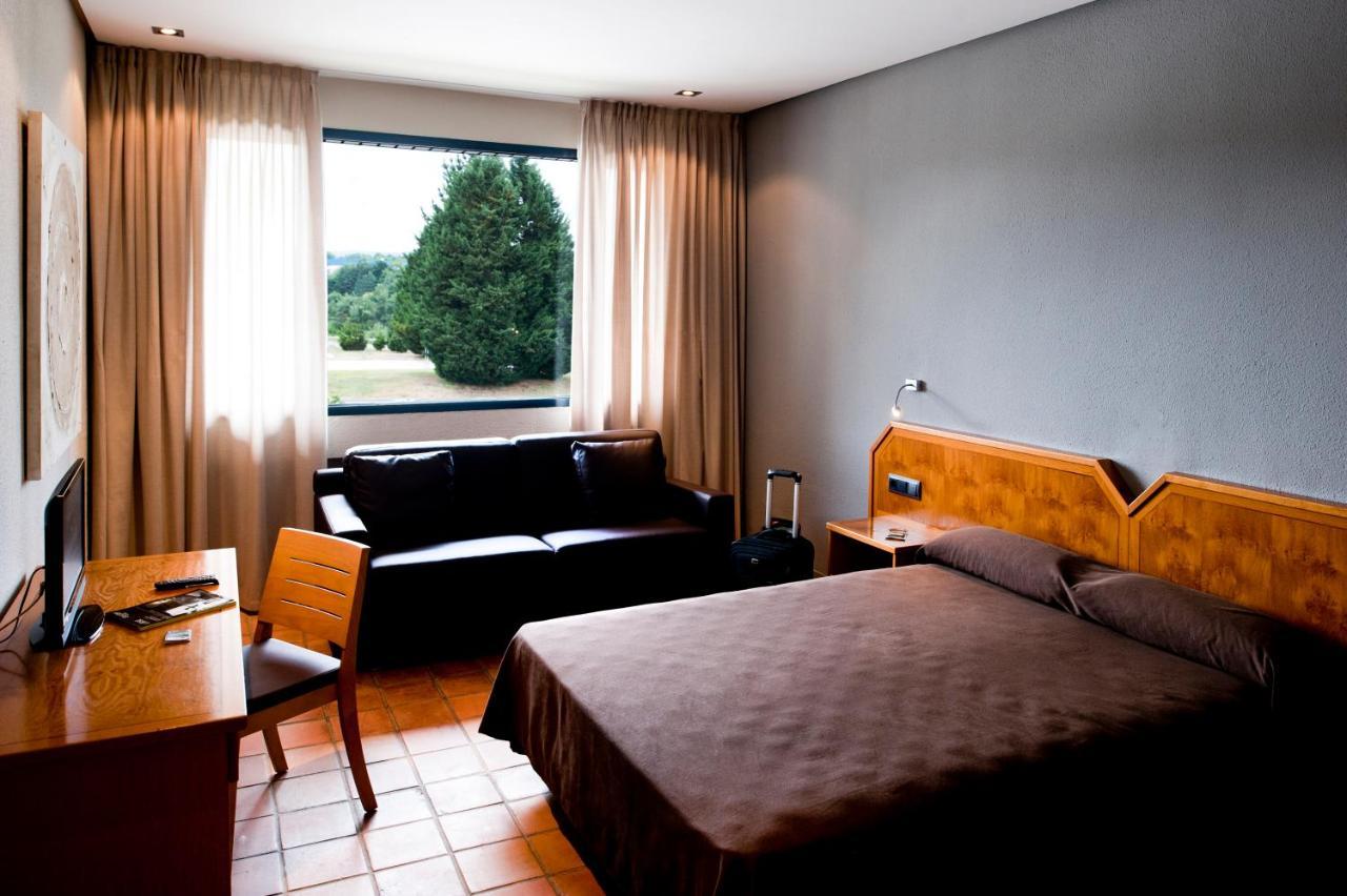 As Hoteles Altube Zuia Ngoại thất bức ảnh