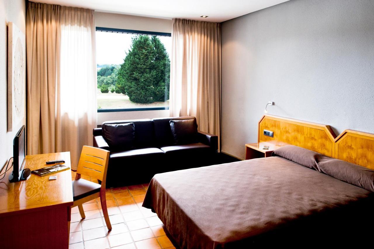 As Hoteles Altube Zuia Ngoại thất bức ảnh